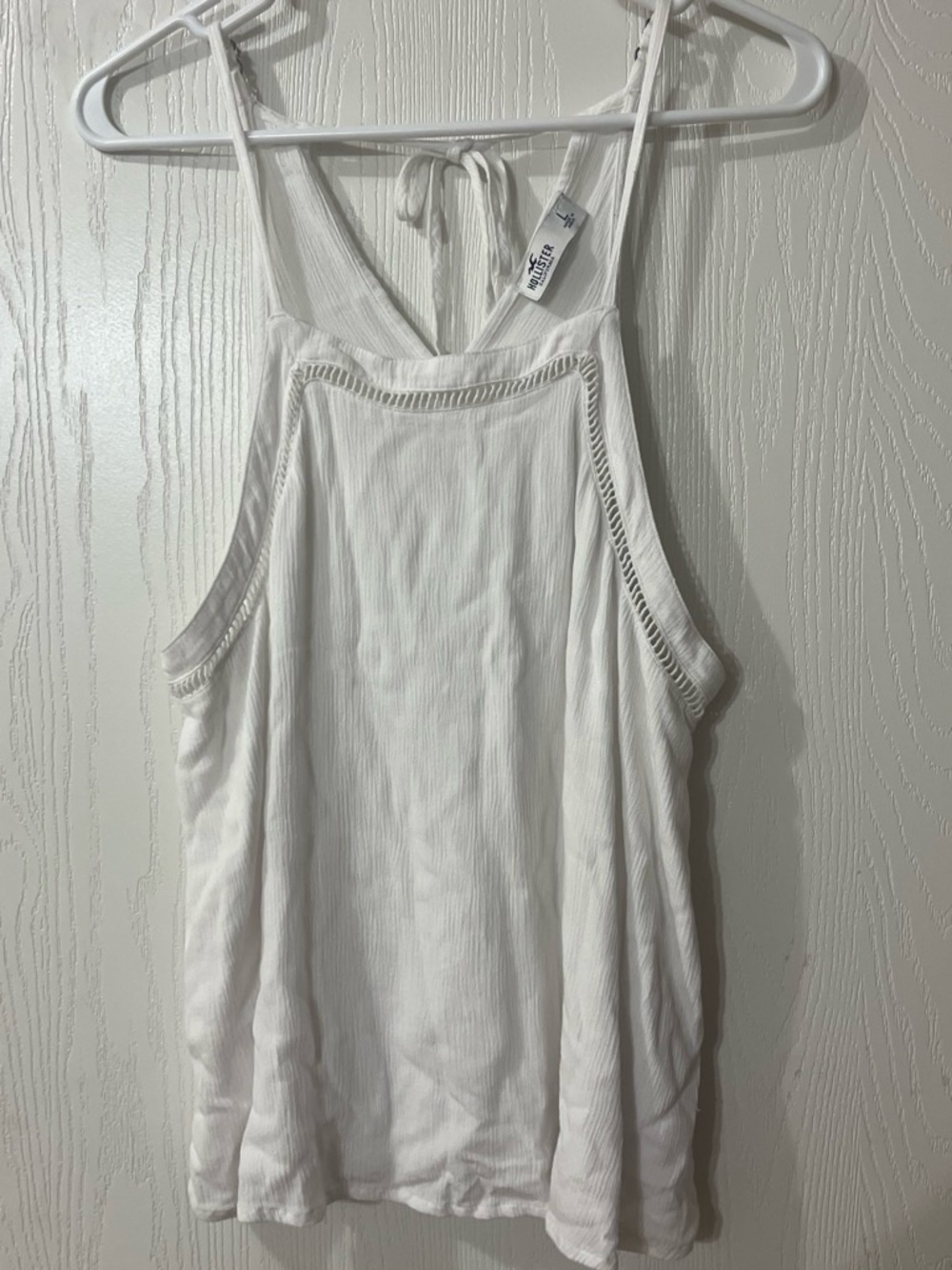 Hollister White Ribbed Halter Tank with Ladder Trim